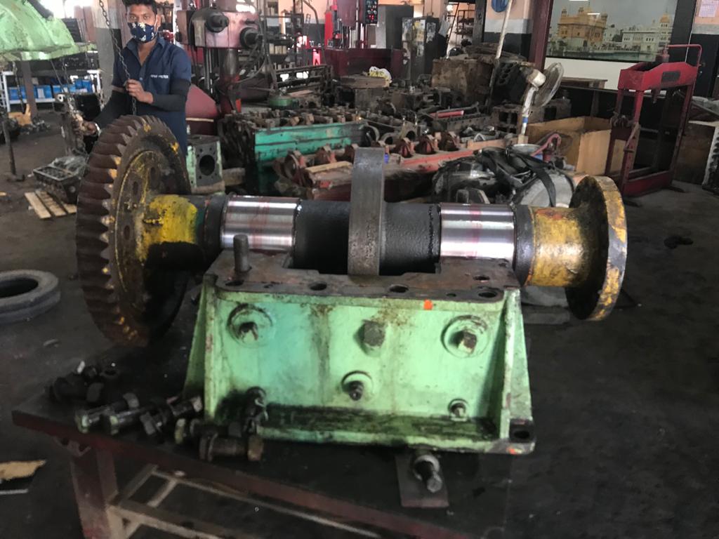 Amar Re-powering Garage image 20