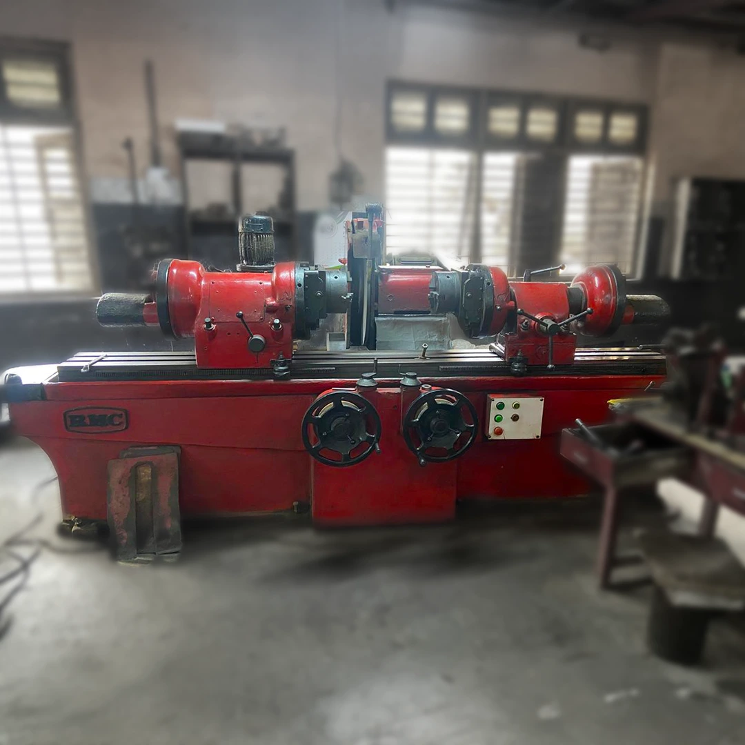 Crank Shaft Grinder Crank Shaft Grinder image 2